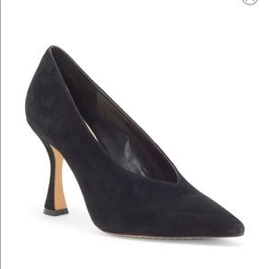 NWOT Vince Camuto Pumps